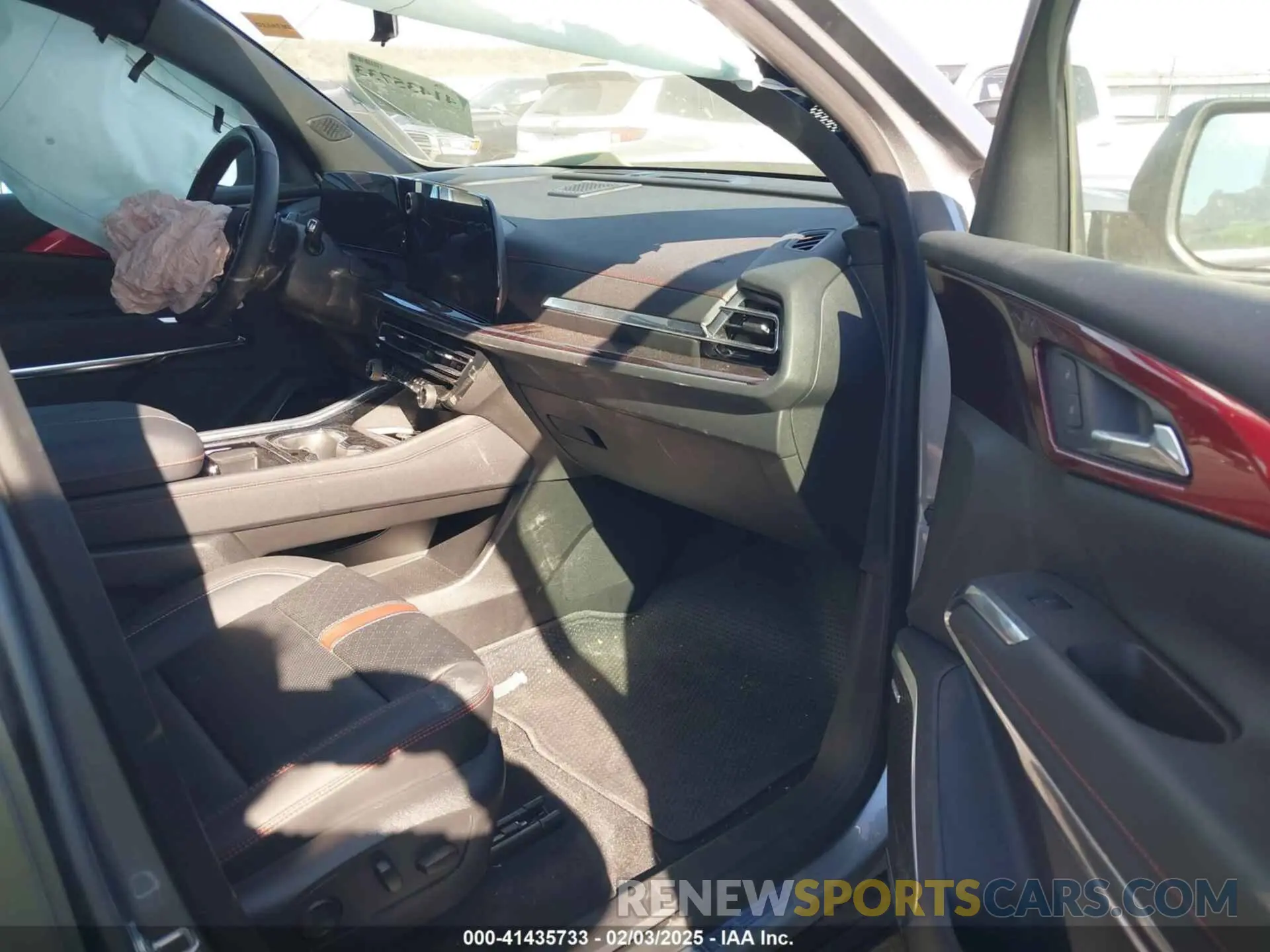 5 fotografías del automóvil dañado 1GNERLKS7RJ245971 CHEVROLET TRAVERSE 2024