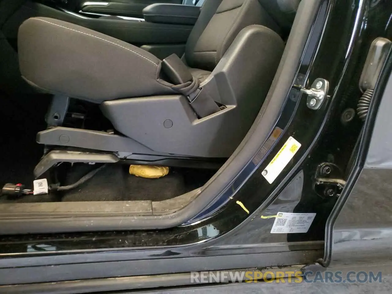 13 fotografías del automóvil dañado 1GNEVGKS3RJ176277 CHEVROLET TRAVERSE 2024
