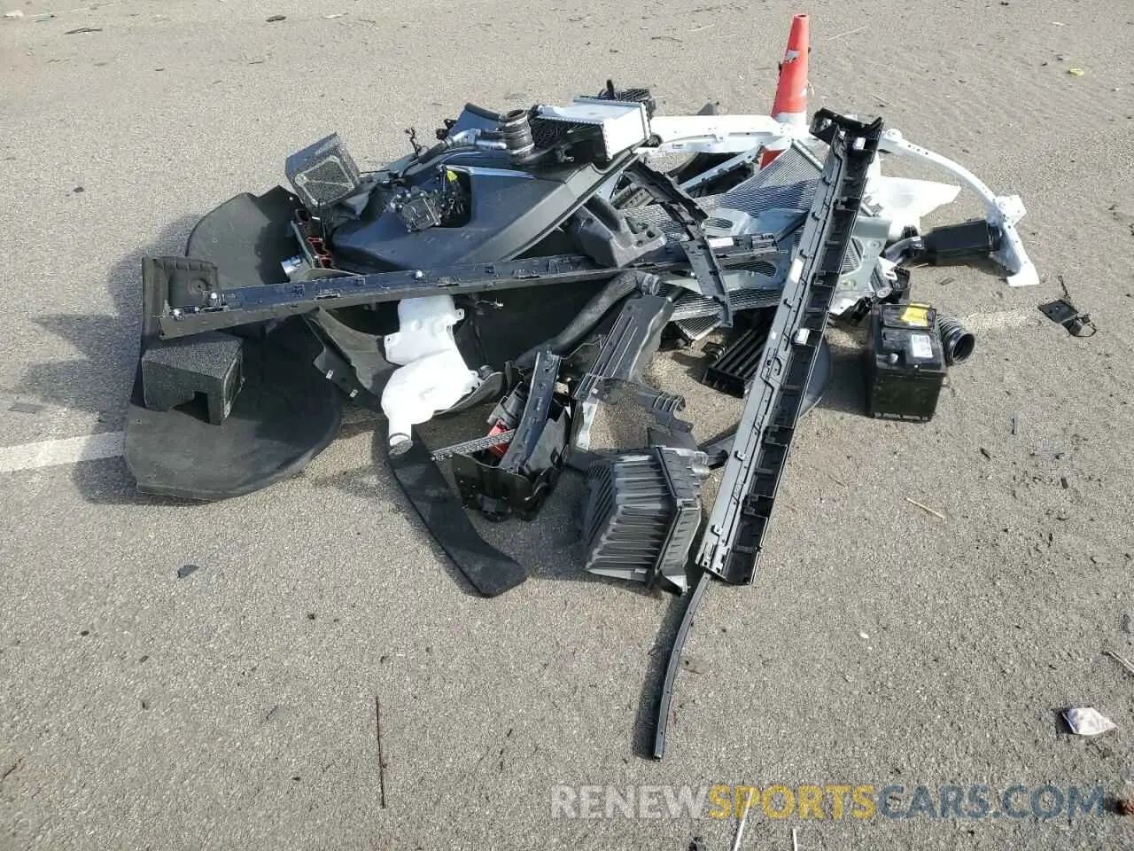 13 fotografías del automóvil dañado 1GNEVGKS7RJ188223 CHEVROLET TRAVERSE 2024