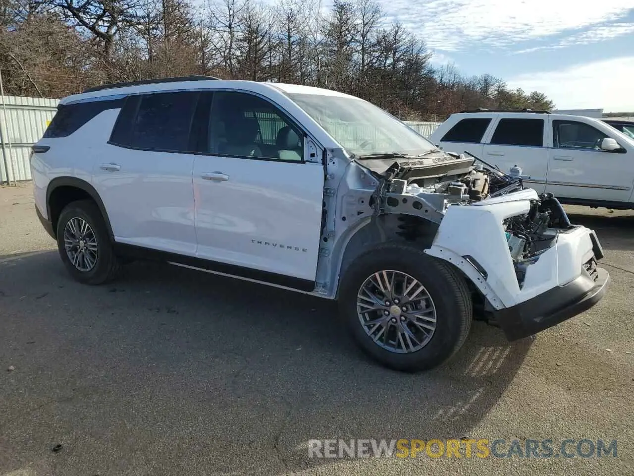 4 fotografías del automóvil dañado 1GNEVGKS7RJ188223 CHEVROLET TRAVERSE 2024