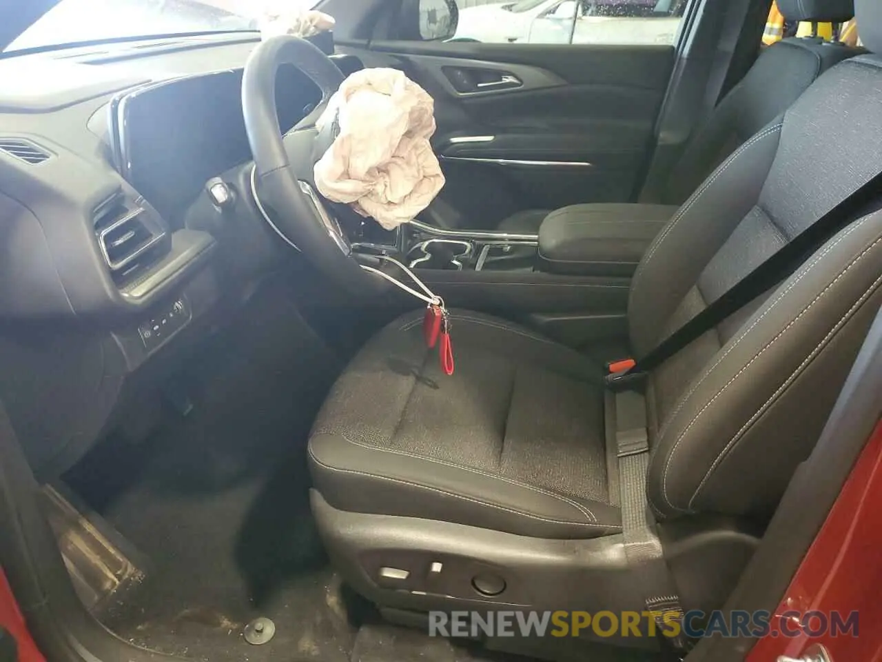 7 fotografías del automóvil dañado 1GNEVGKSXRJ228505 CHEVROLET TRAVERSE 2024