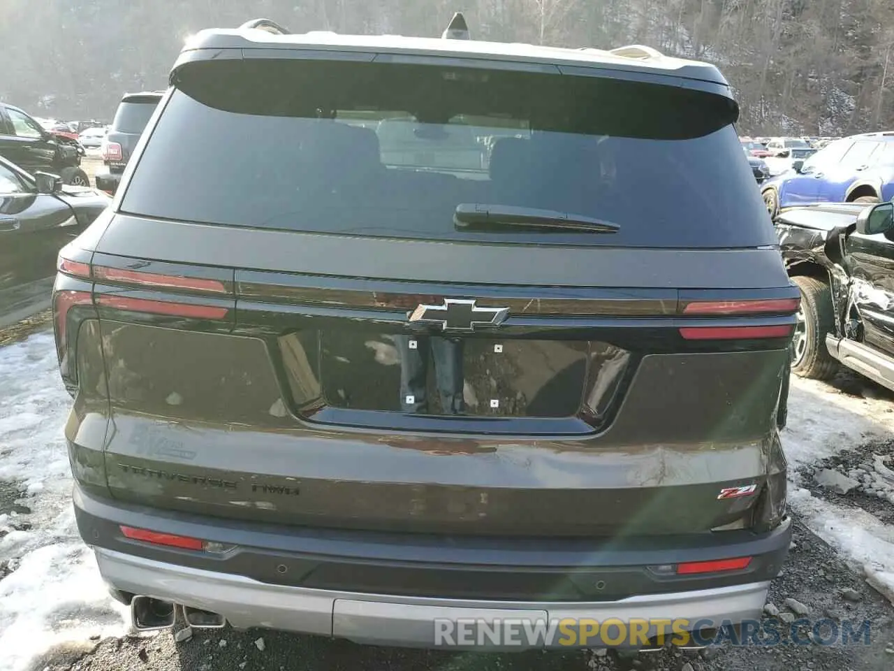 6 fotografías del automóvil dañado 1GNEVJKS8RJ187871 CHEVROLET TRAVERSE 2024