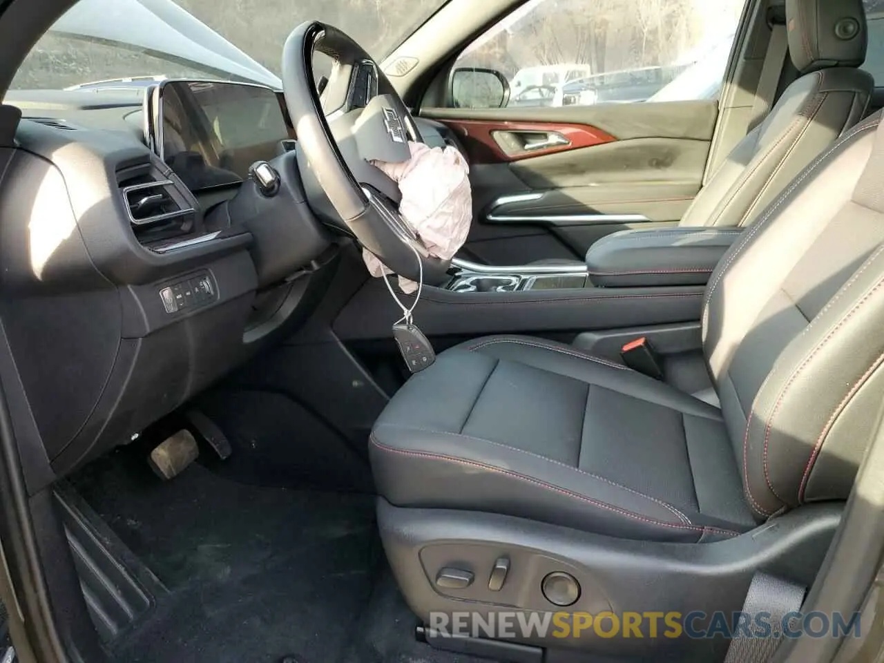 7 fotografías del automóvil dañado 1GNEVJKS8RJ187871 CHEVROLET TRAVERSE 2024