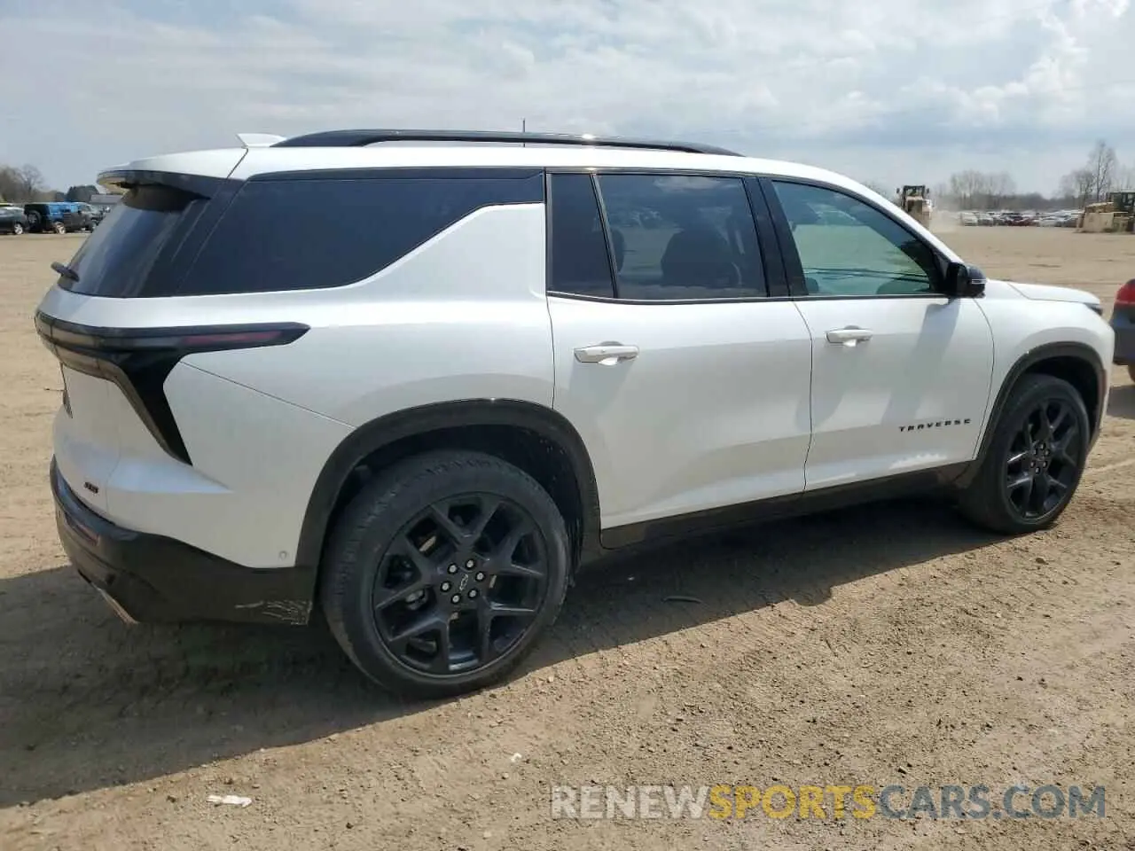 3 fotografías del automóvil dañado 1GNEVLKS5RJ153379 CHEVROLET TRAVERSE 2024