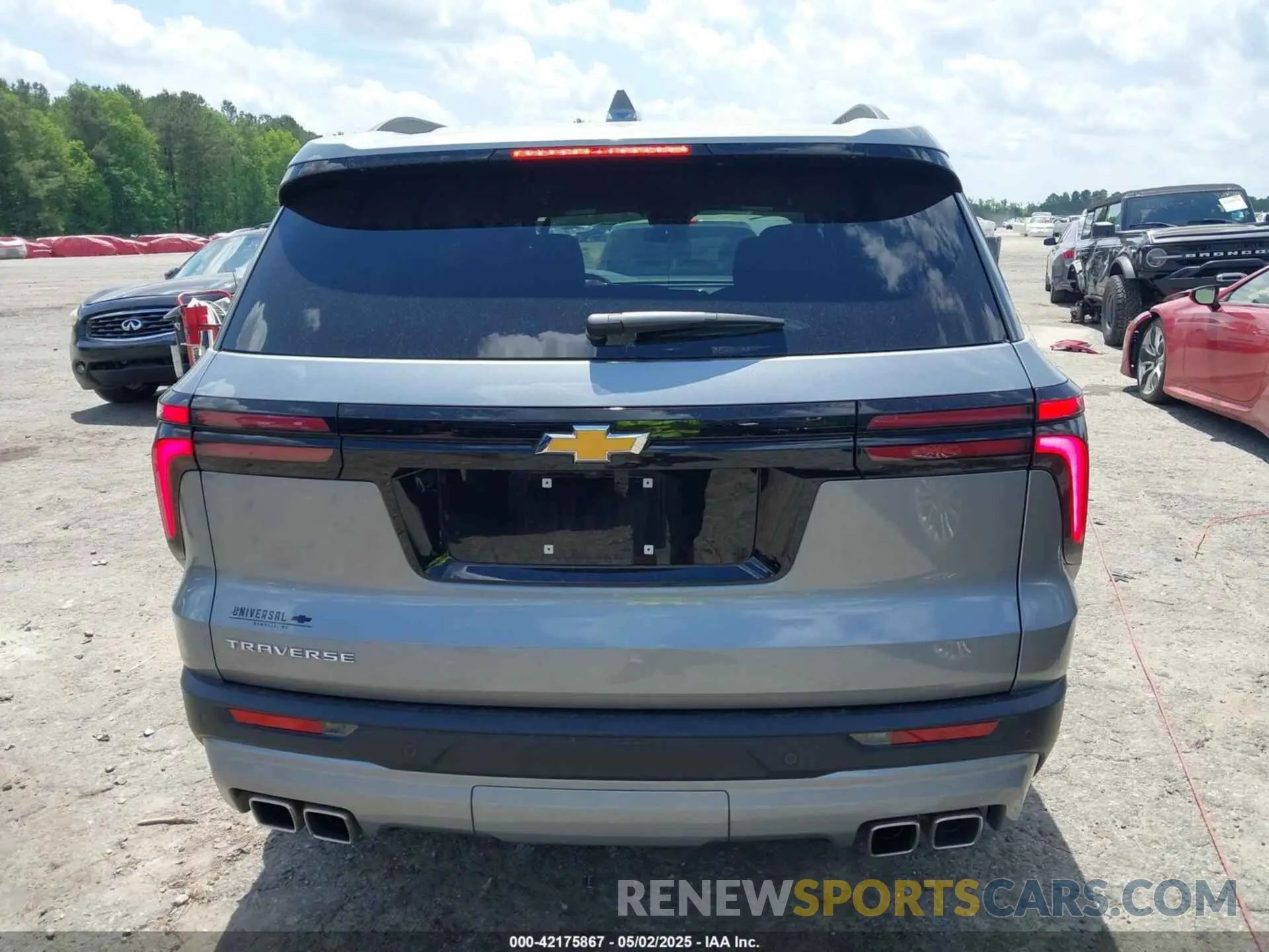 17 fotografías del automóvil dañado 1GNERGRS0SJ148355 CHEVROLET TRAVERSE 2025