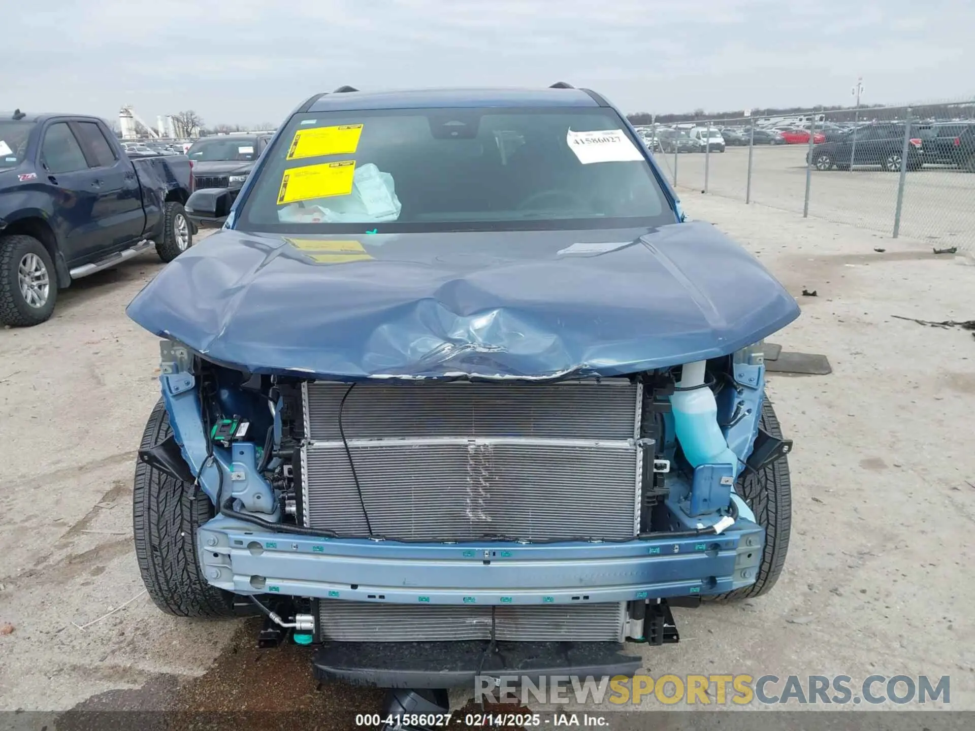 12 fotografías del automóvil dañado 1GNERGRS0SJ152731 CHEVROLET TRAVERSE 2025
