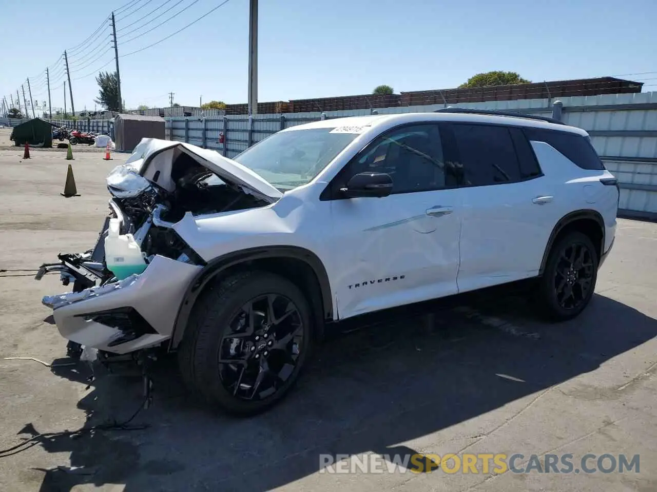 1 fotografías del automóvil dañado 1GNERLRS3SJ140565 CHEVROLET TRAVERSE 2025