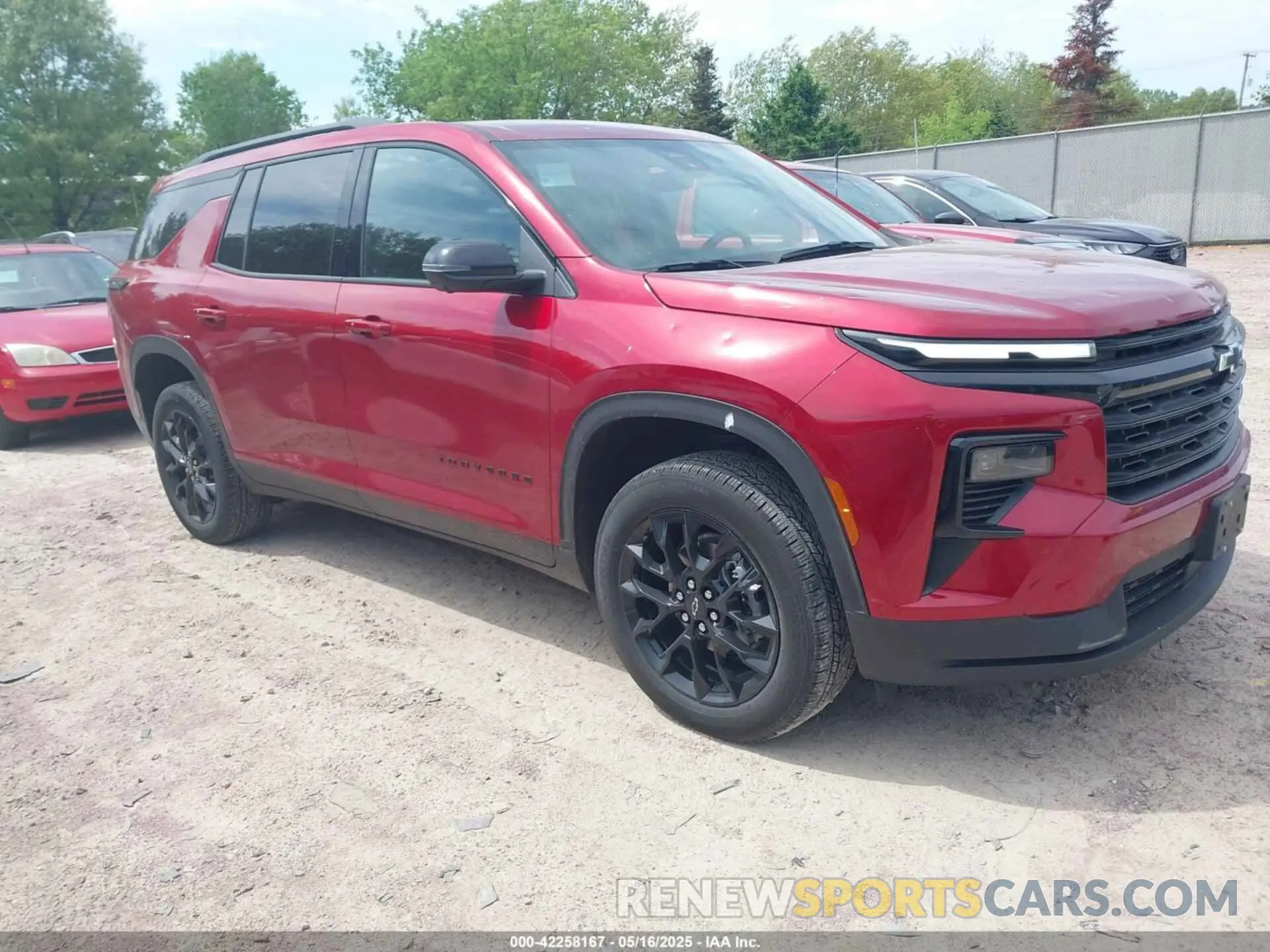 1 fotografías del automóvil dañado 1GNEVGRS8SJ113204 CHEVROLET TRAVERSE 2025