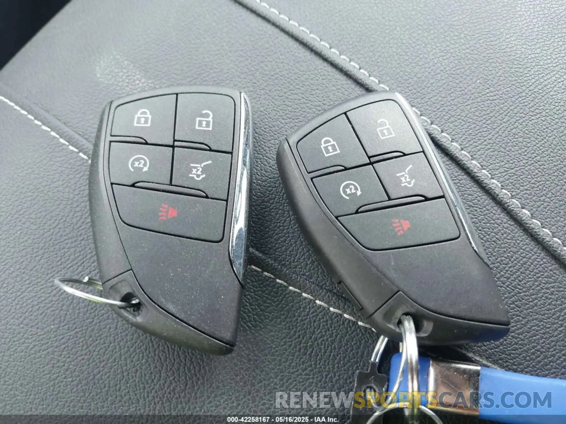 11 fotografías del automóvil dañado 1GNEVGRS8SJ113204 CHEVROLET TRAVERSE 2025
