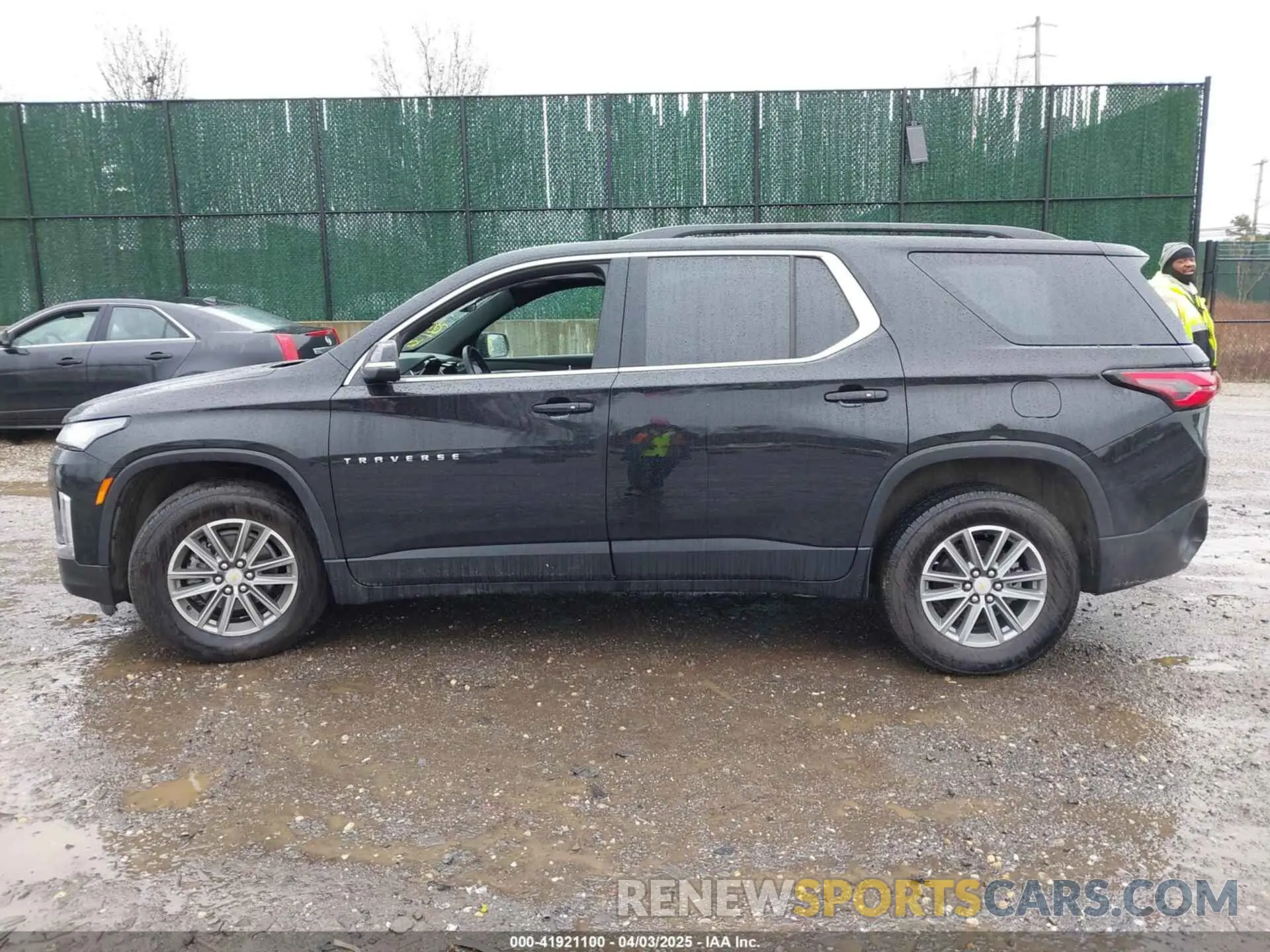14 fotografías del automóvil dañado 1GNETVKW5RJ137400 CHEVROLET TRAVERSE LIMITED 2024