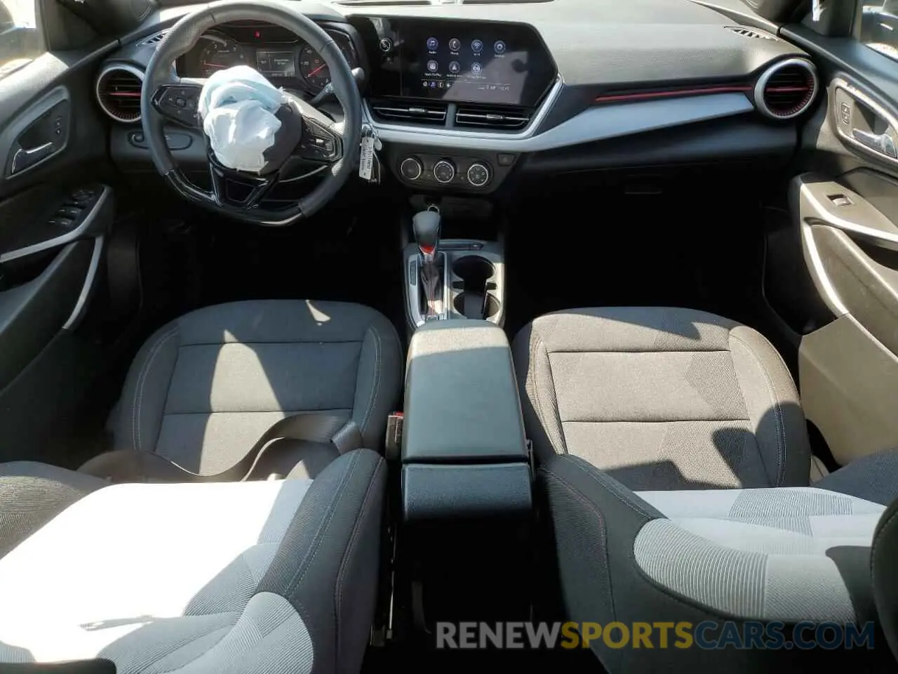 8 fotografías del automóvil dañado KL77LGE20RC026003 CHEVROLET TRAX 1RS 2024