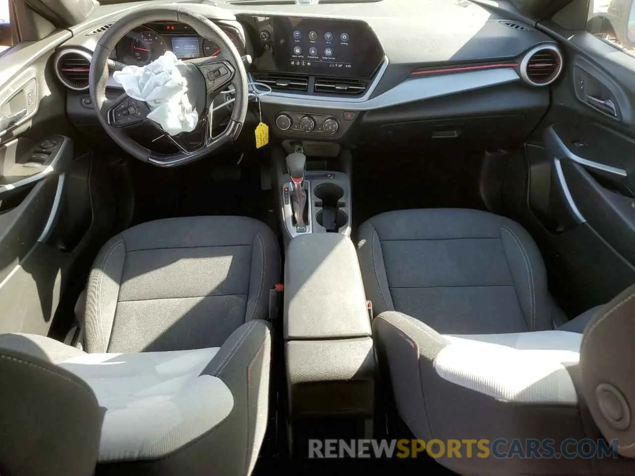 8 fotografías del automóvil dañado KL77LGE20RC245284 CHEVROLET TRAX 1RS 2024