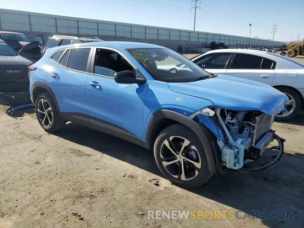 4 fotografías del automóvil dañado KL77LGE21RC063108 CHEVROLET TRAX 1RS 2024
