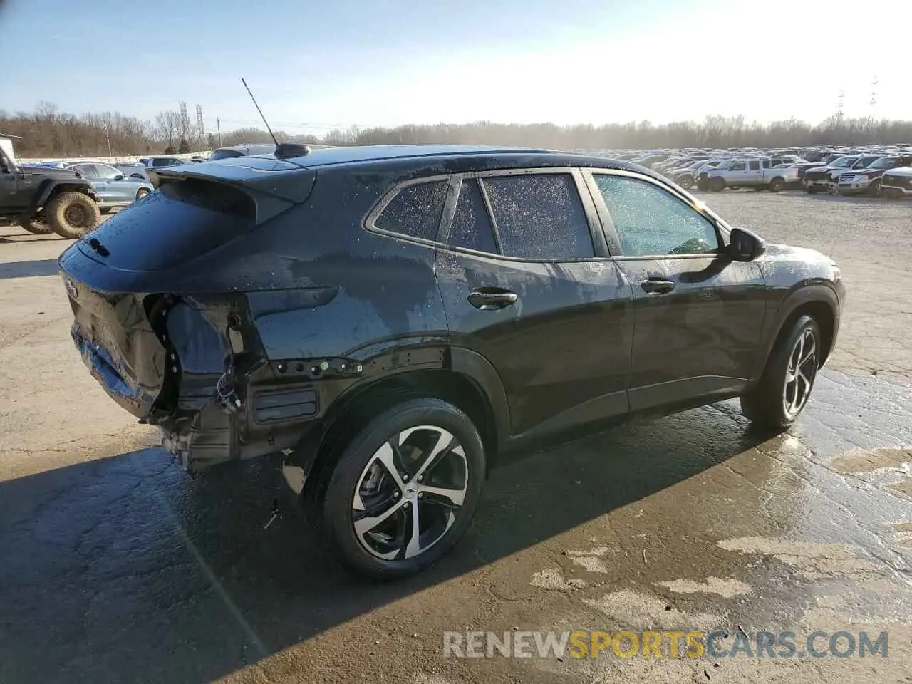3 fotografías del automóvil dañado KL77LGE25RC070188 CHEVROLET TRAX 1RS 2024
