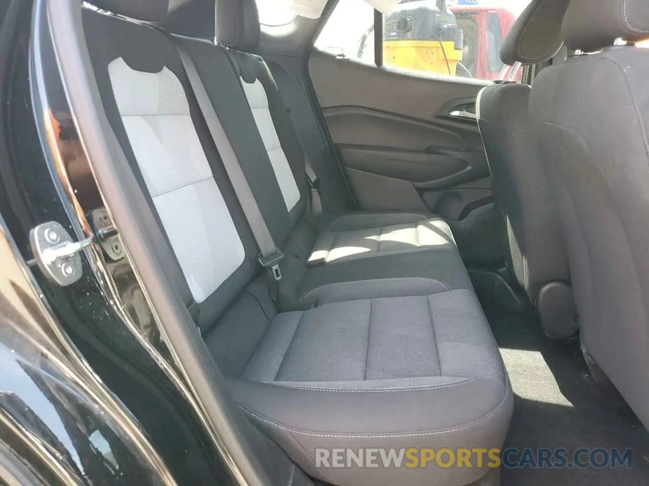 11 fotografías del automóvil dañado KL77LGE27RC035779 CHEVROLET TRAX 1RS 2024