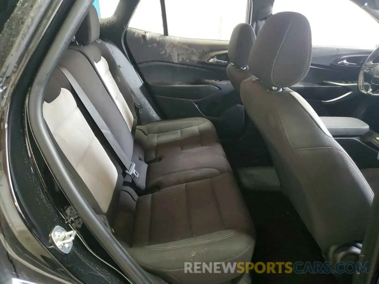 11 fotografías del automóvil dañado KL77LGE27RC189635 CHEVROLET TRAX 1RS 2024