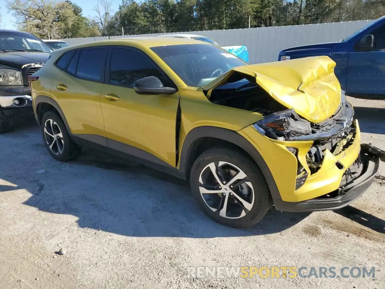 4 fotografías del automóvil dañado KL77LGE29RC043169 CHEVROLET TRAX 1RS 2024