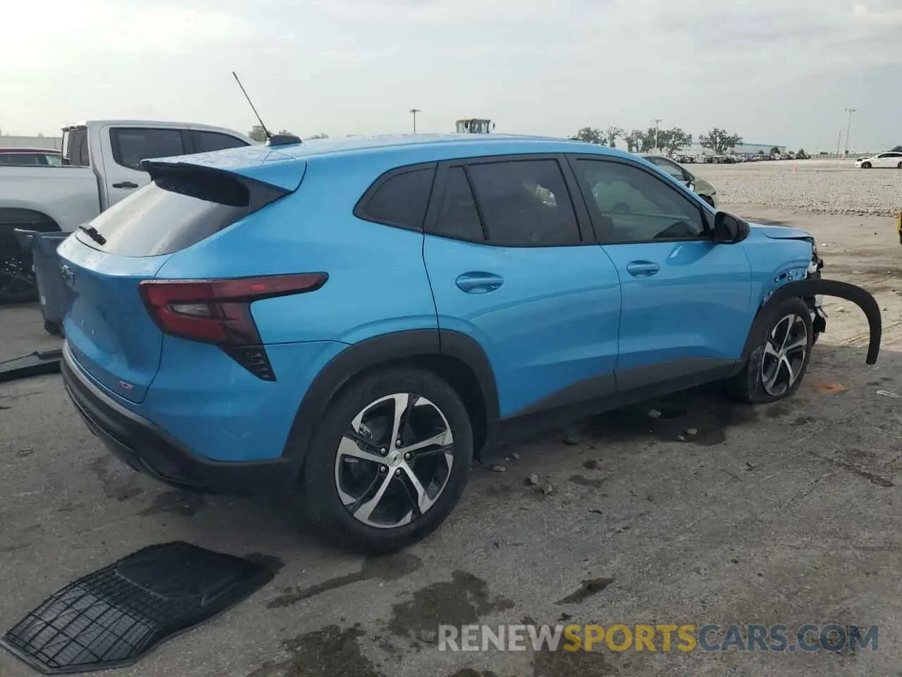 3 fotografías del automóvil dañado KL77LGEP0SC107584 CHEVROLET TRAX 1RS 2025