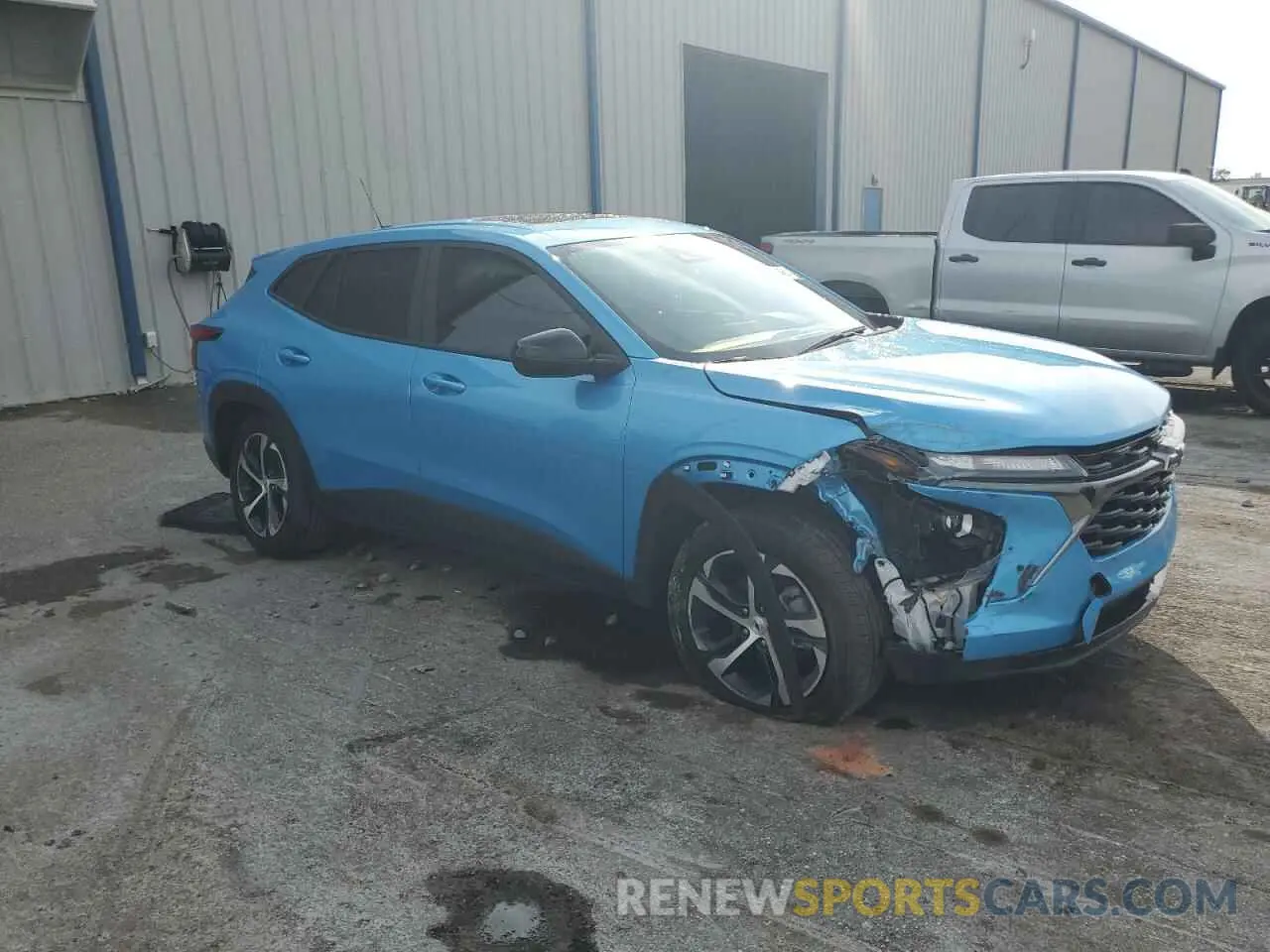 4 fotografías del automóvil dañado KL77LGEP0SC107584 CHEVROLET TRAX 1RS 2025