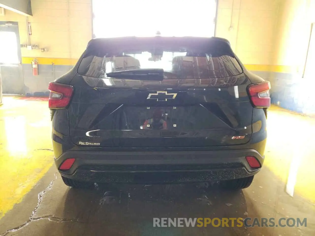 6 fotografías del automóvil dañado KL77LGEP0SC169955 CHEVROLET TRAX 1RS 2025