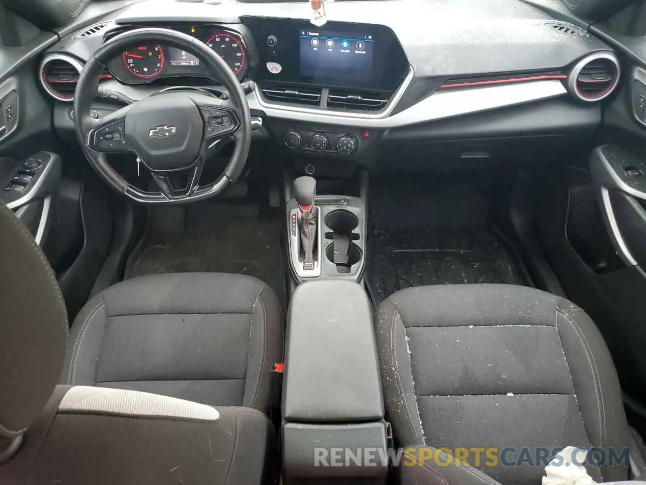 8 fotografías del automóvil dañado KL77LGEP8SC002937 CHEVROLET TRAX 1RS 2025