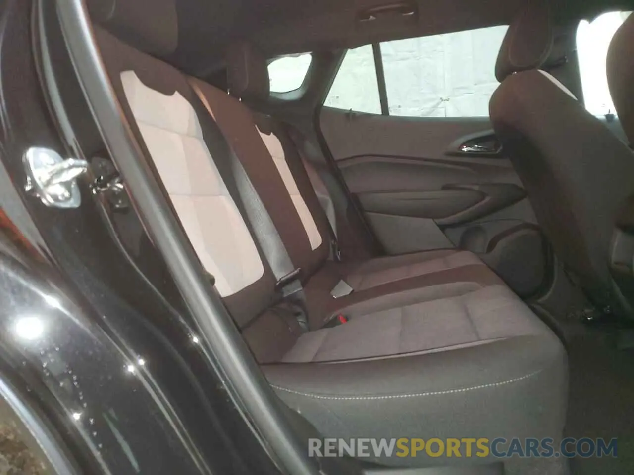 11 fotografías del automóvil dañado KL77LGEP9SC023893 CHEVROLET TRAX 1RS 2025