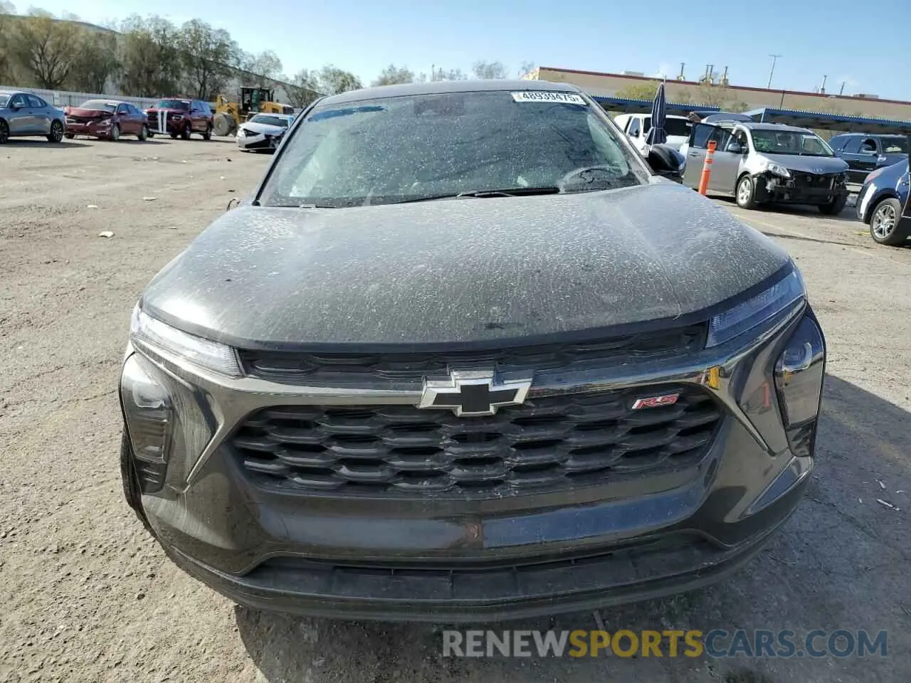 5 fotografías del automóvil dañado KL77LGEPXSC118379 CHEVROLET TRAX 1RS 2025