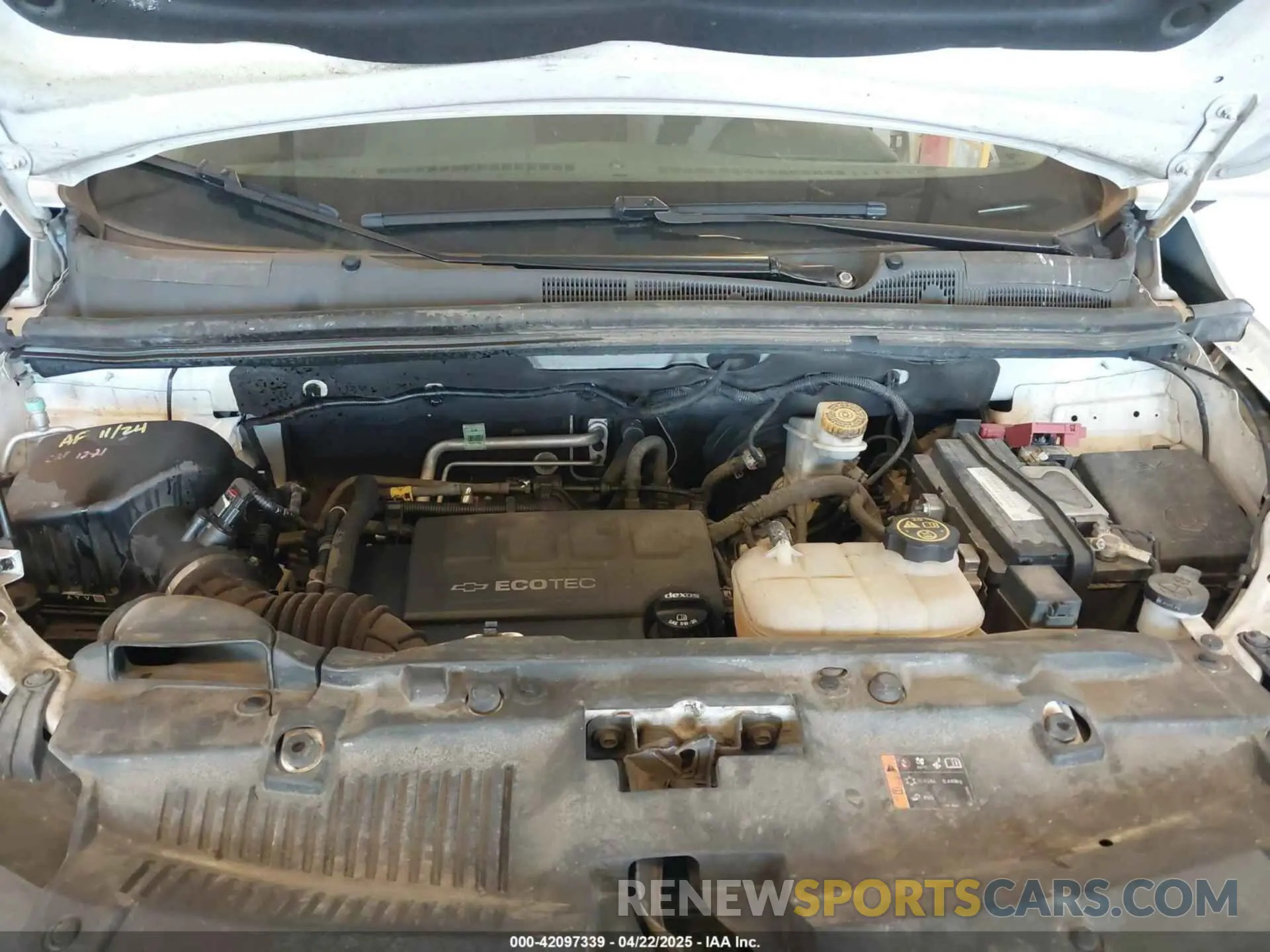 10 fotografías del automóvil dañado 3GNCJKSB0KL143936 CHEVROLET TRAX 2019