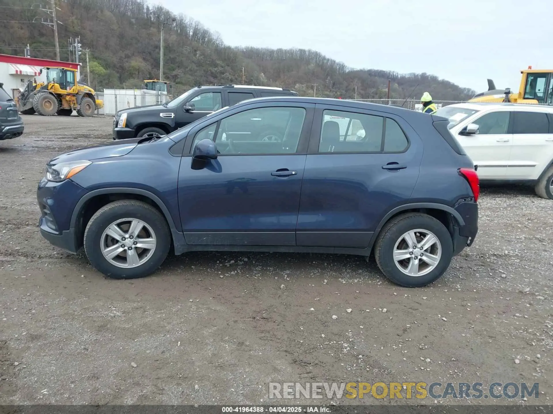 14 fotografías del automóvil dañado 3GNCJKSB0KL217484 CHEVROLET TRAX 2019