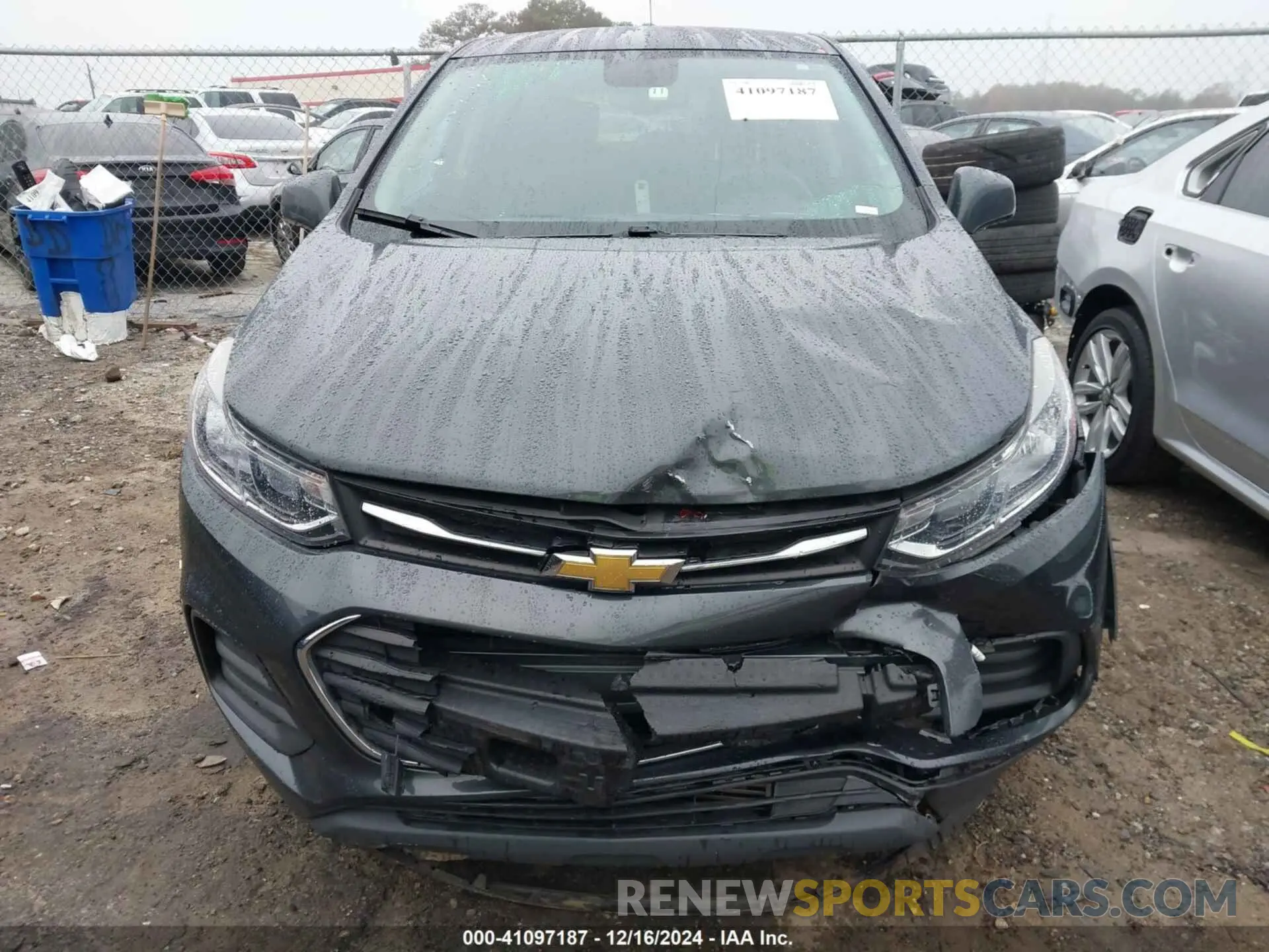 12 fotografías del automóvil dañado 3GNCJKSB0KL257516 CHEVROLET TRAX 2019