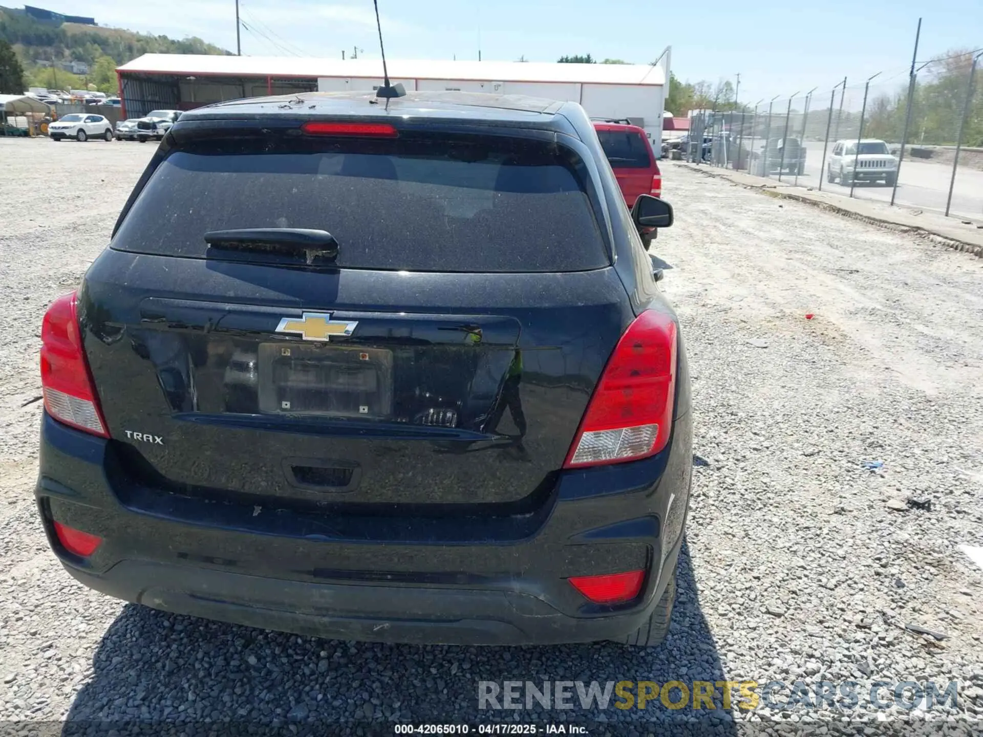 16 fotografías del automóvil dañado 3GNCJKSB0KL371838 CHEVROLET TRAX 2019