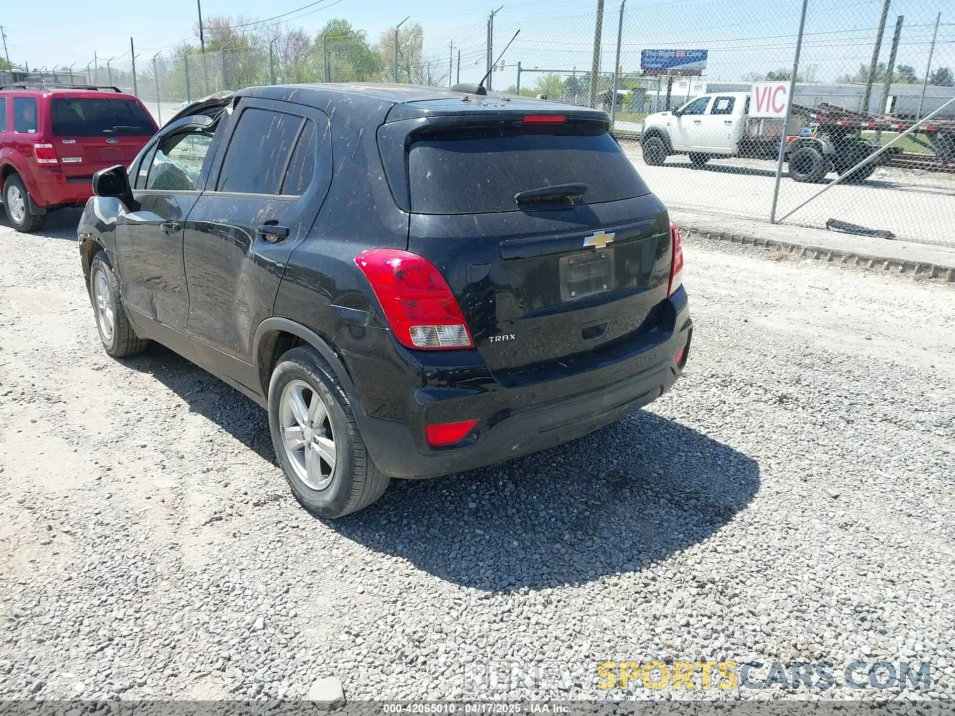 3 fotografías del automóvil dañado 3GNCJKSB0KL371838 CHEVROLET TRAX 2019