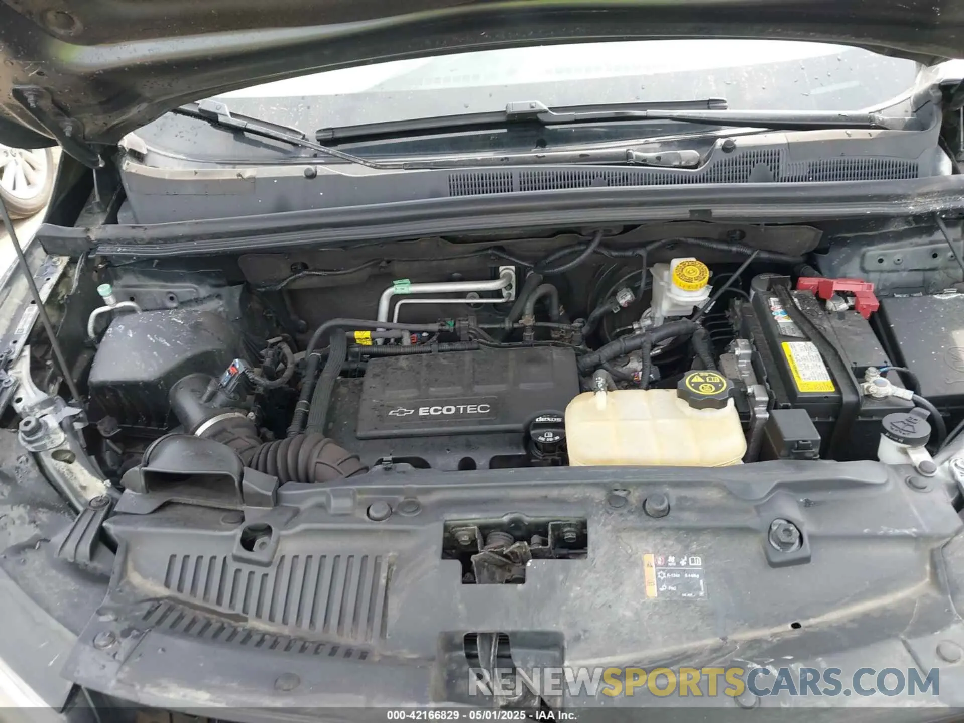 10 fotografías del automóvil dañado 3GNCJKSB0KL378756 CHEVROLET TRAX 2019