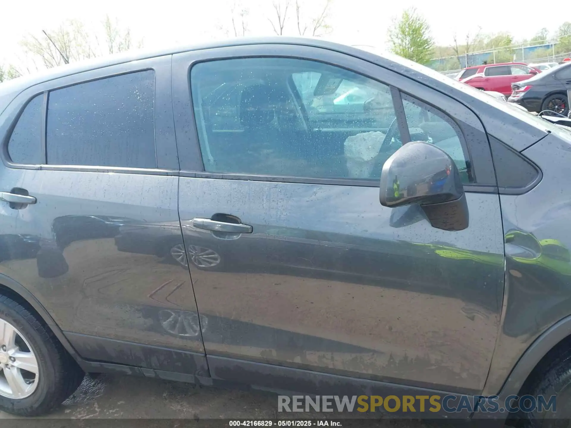 12 fotografías del automóvil dañado 3GNCJKSB0KL378756 CHEVROLET TRAX 2019