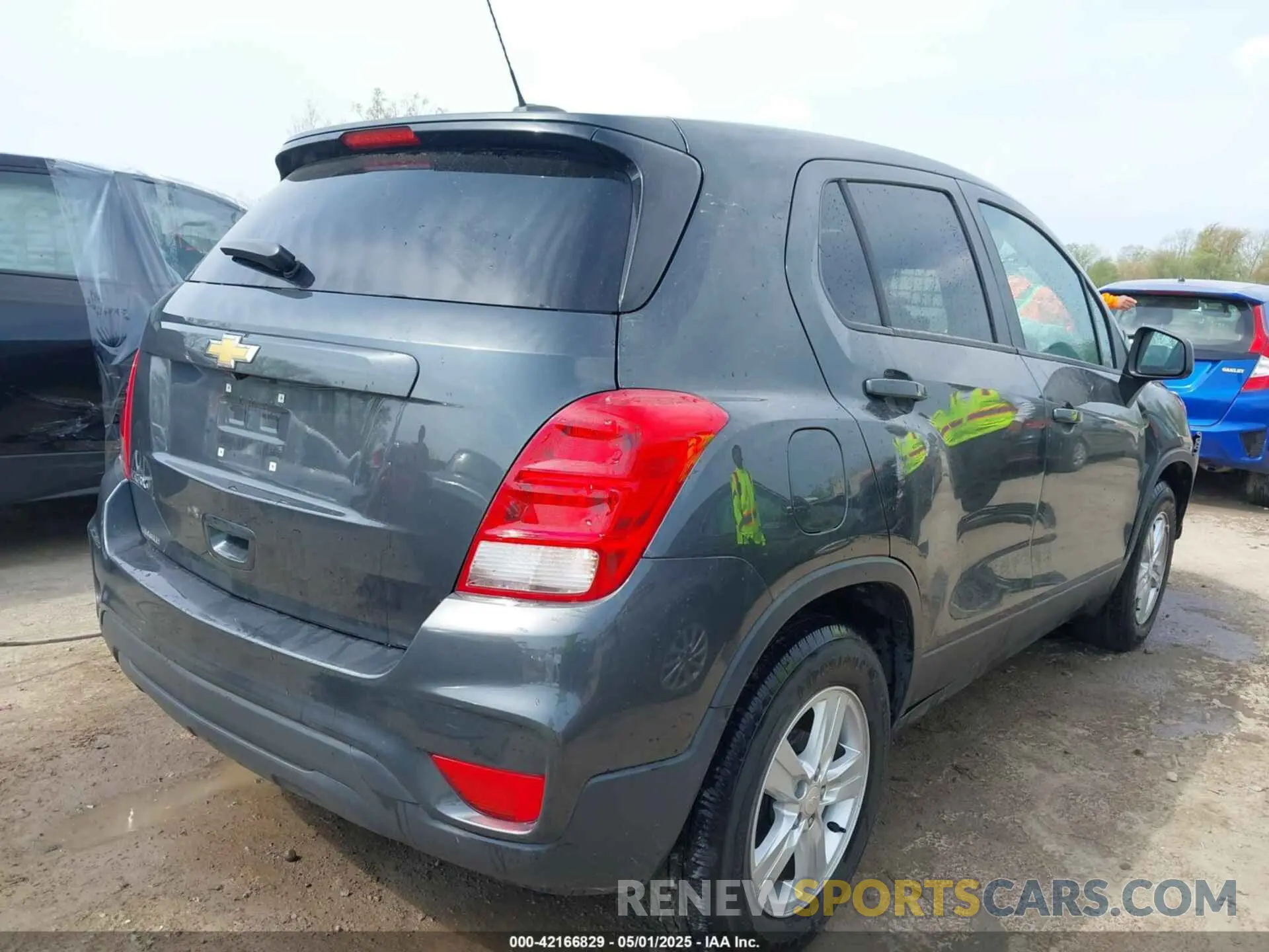 4 fotografías del automóvil dañado 3GNCJKSB0KL378756 CHEVROLET TRAX 2019