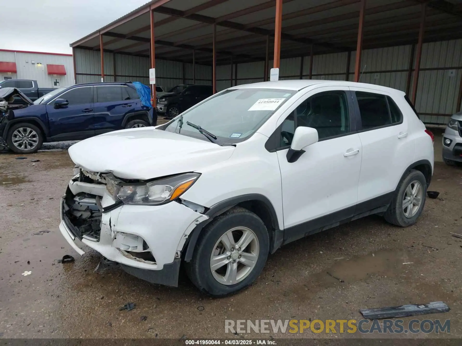 2 fotografías del automóvil dañado 3GNCJKSB0KL388834 CHEVROLET TRAX 2019