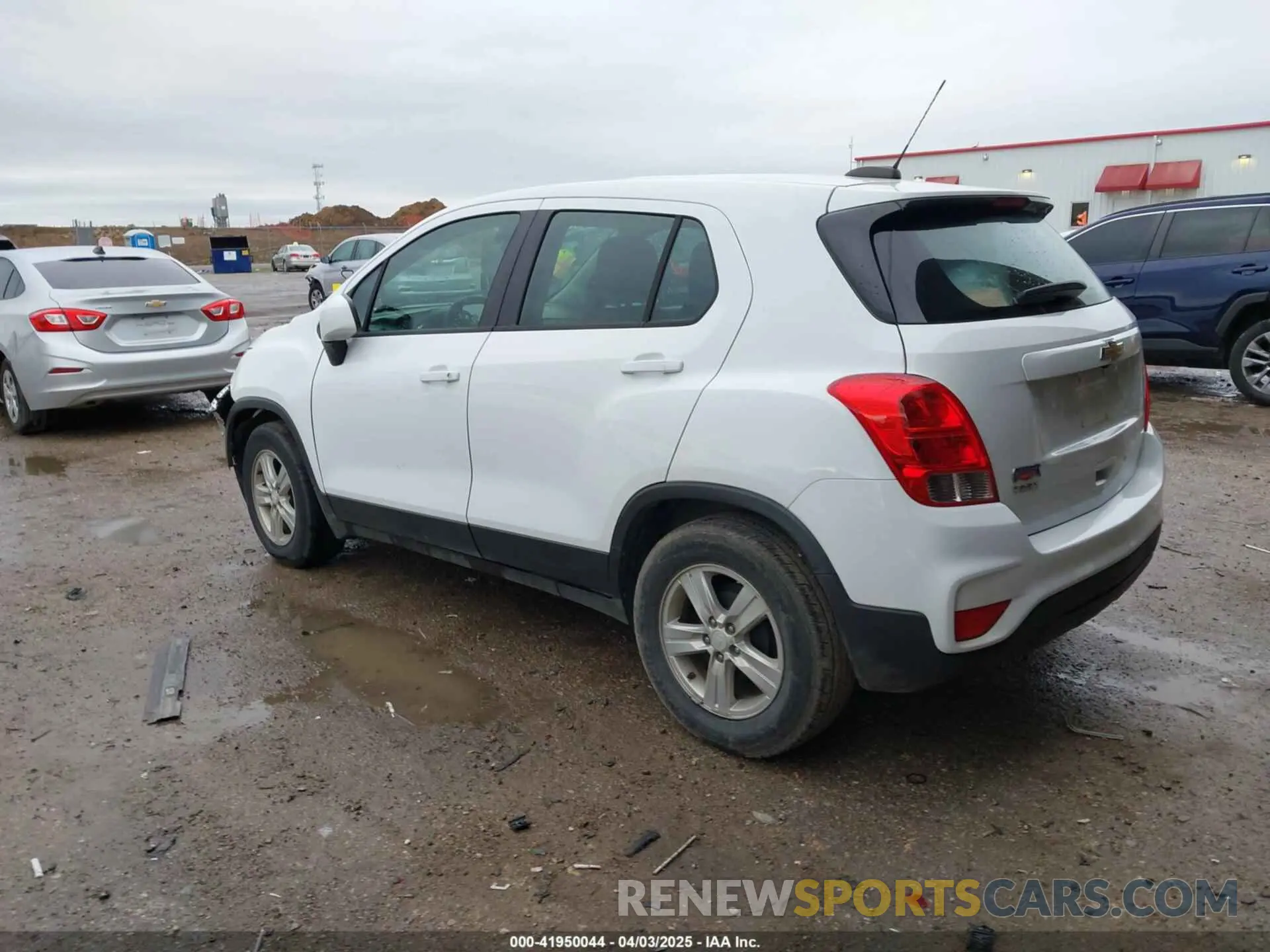 3 fotografías del automóvil dañado 3GNCJKSB0KL388834 CHEVROLET TRAX 2019