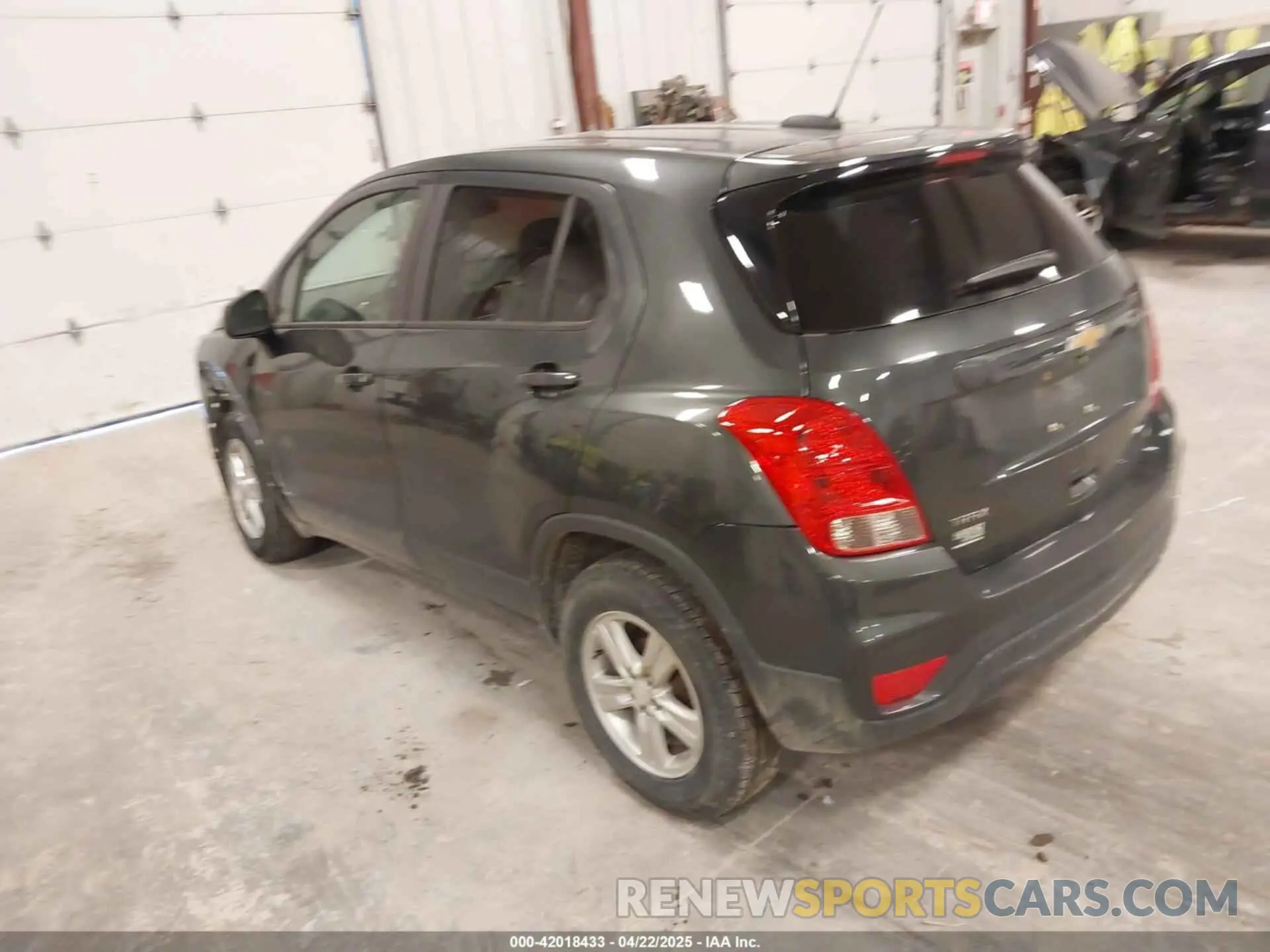 3 fotografías del automóvil dañado 3GNCJKSB1KL376286 CHEVROLET TRAX 2019