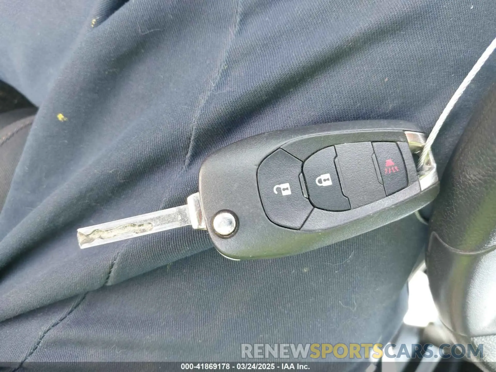 11 fotografías del automóvil dañado 3GNCJKSB2KL342339 CHEVROLET TRAX 2019