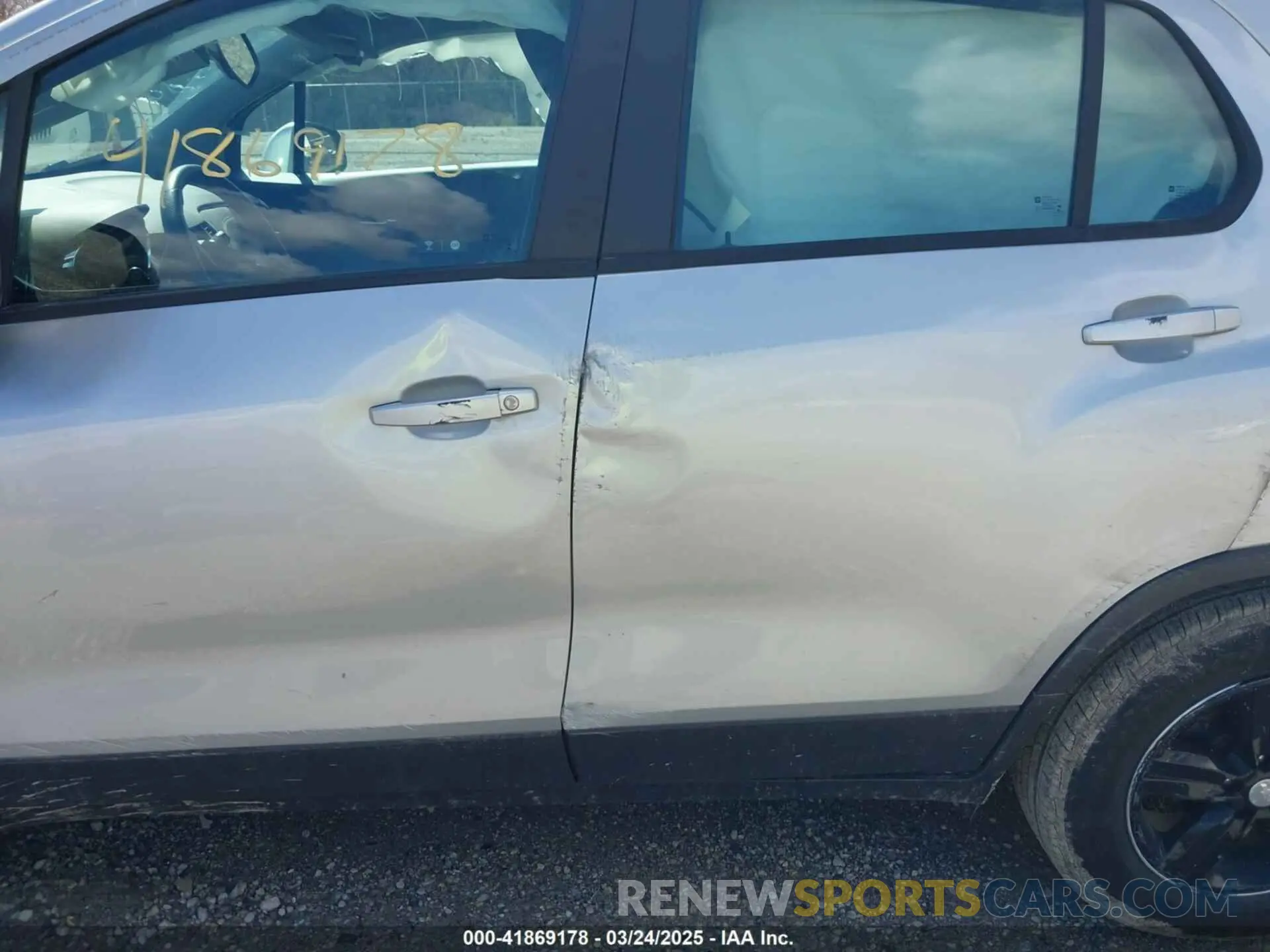19 fotografías del automóvil dañado 3GNCJKSB2KL342339 CHEVROLET TRAX 2019