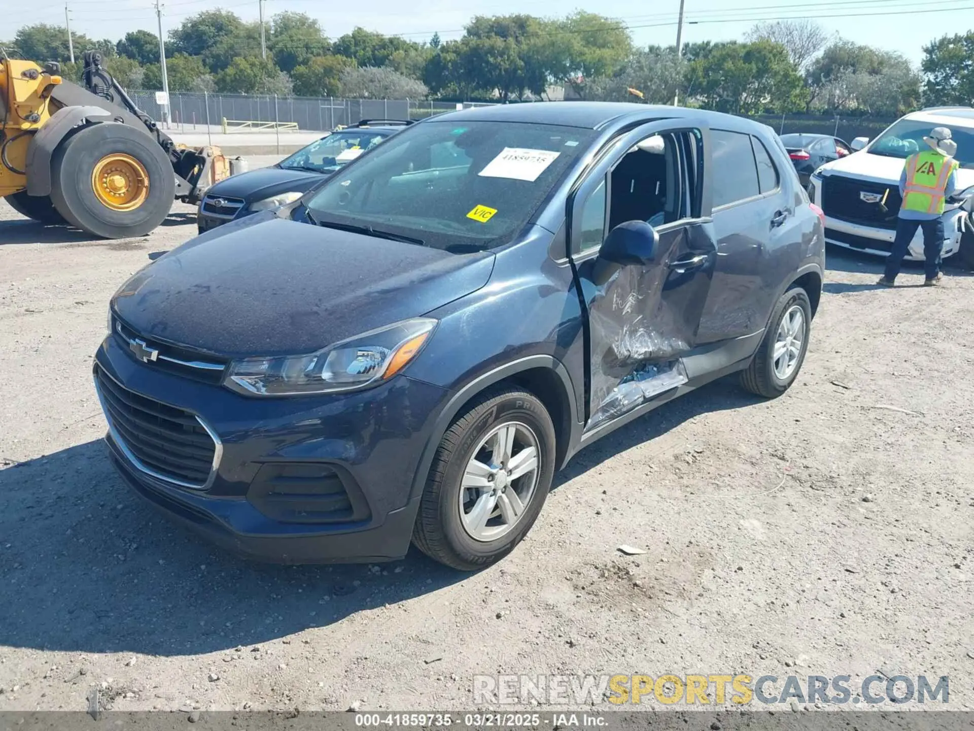 2 fotografías del automóvil dañado 3GNCJKSB3KL214935 CHEVROLET TRAX 2019