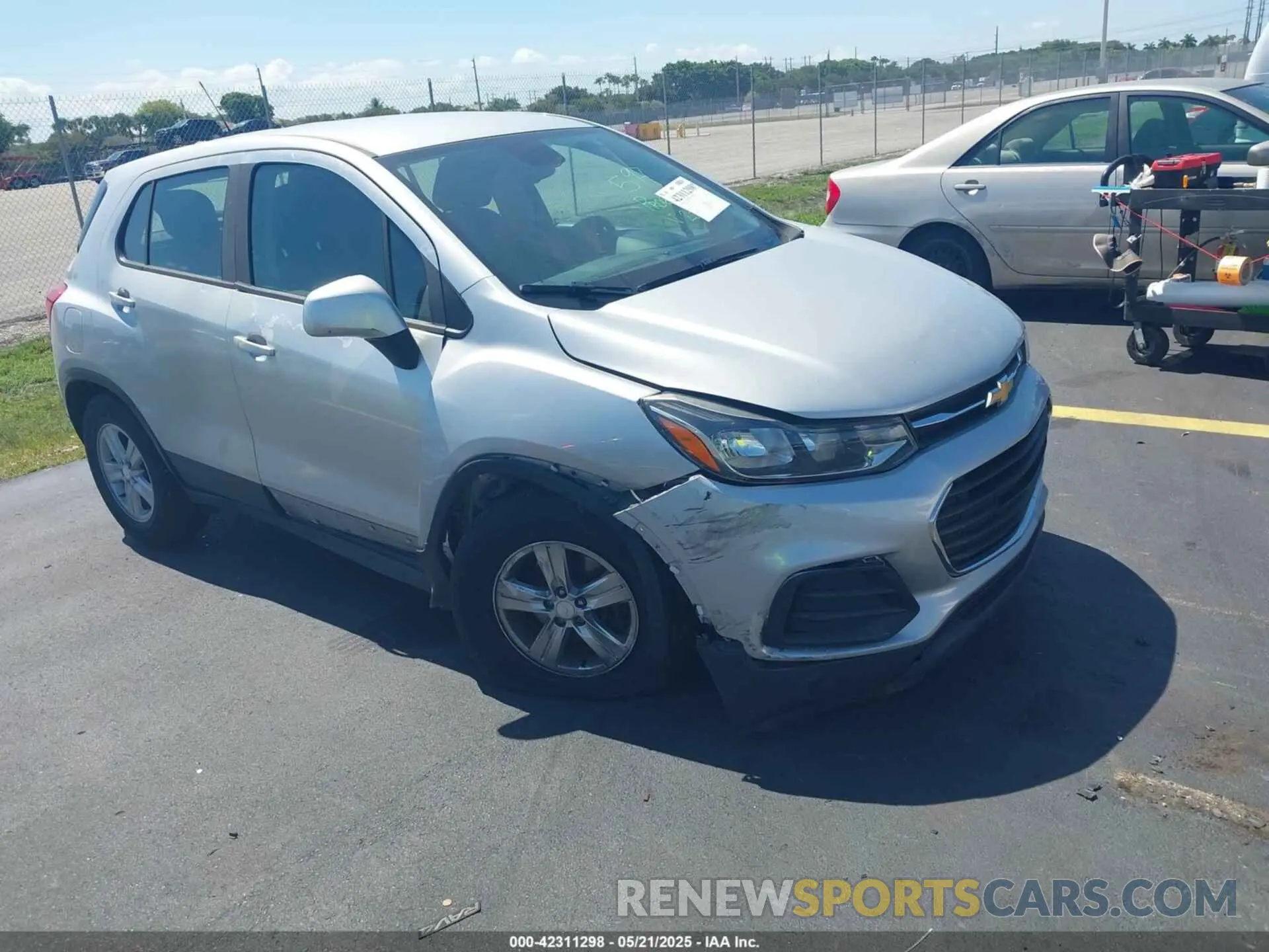 1 fotografías del automóvil dañado 3GNCJKSB3KL332144 CHEVROLET TRAX 2019