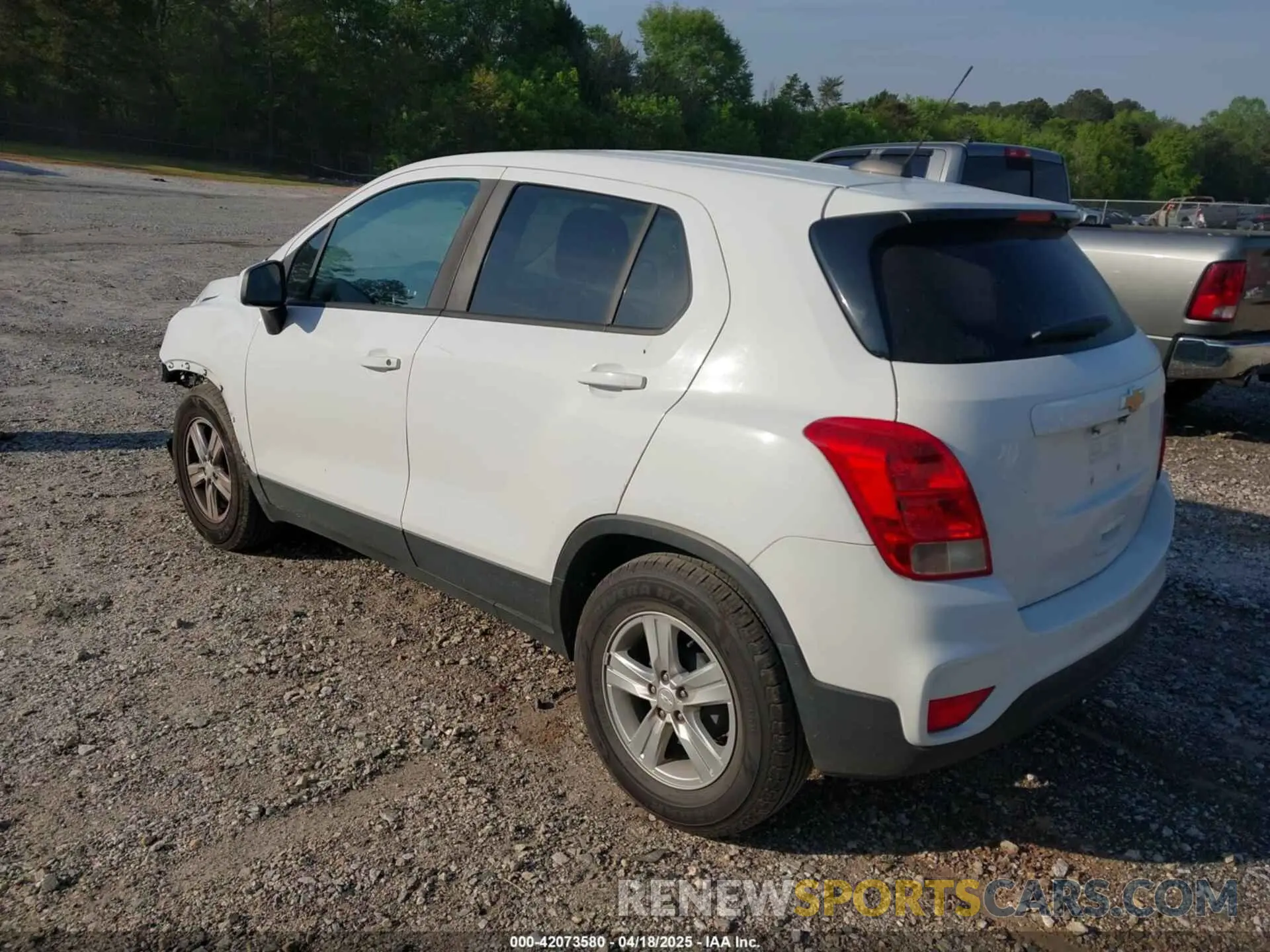 3 fotografías del automóvil dañado 3GNCJKSB4KL398122 CHEVROLET TRAX 2019