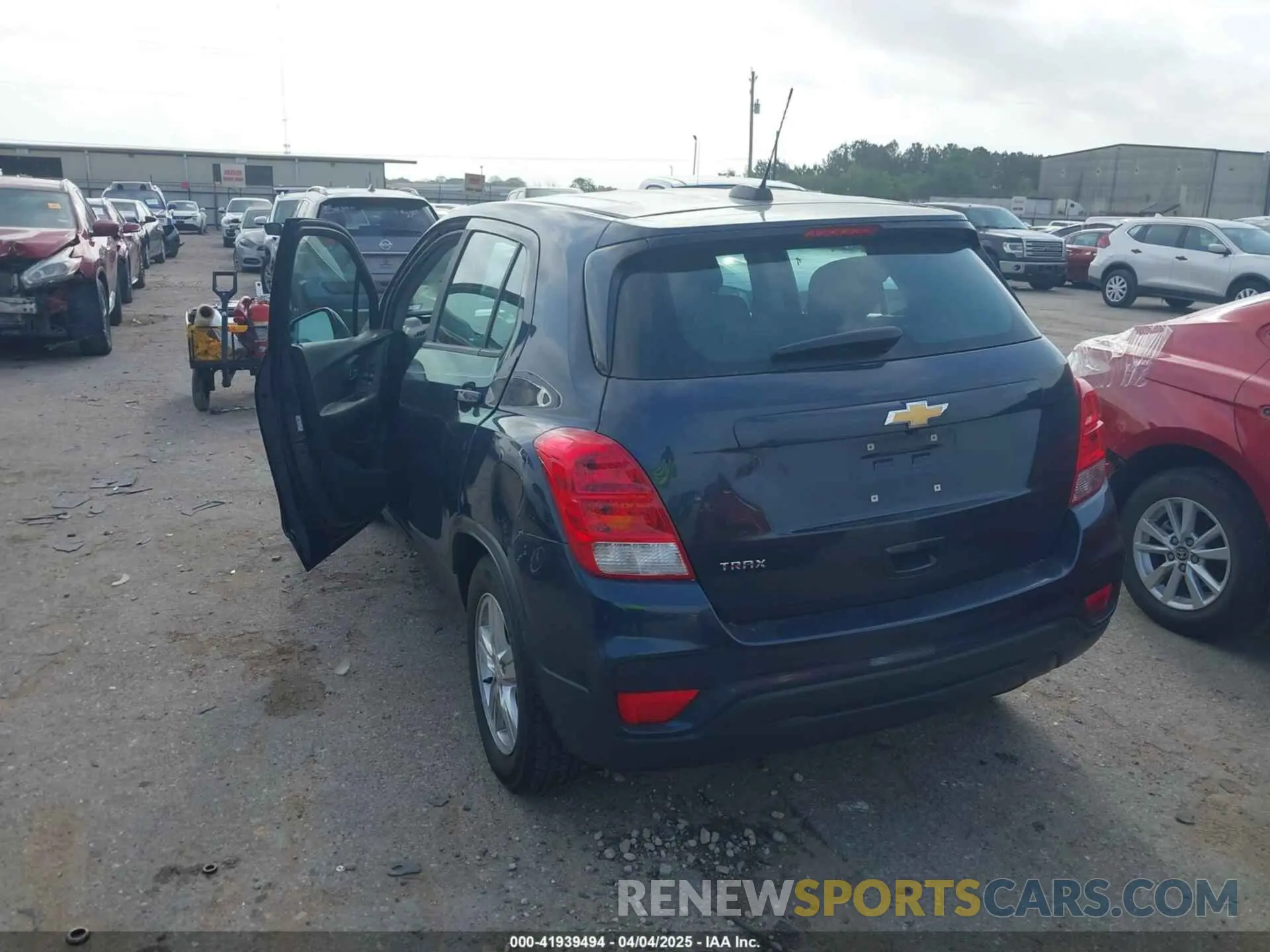 3 fotografías del automóvil dañado 3GNCJKSB5KL233714 CHEVROLET TRAX 2019
