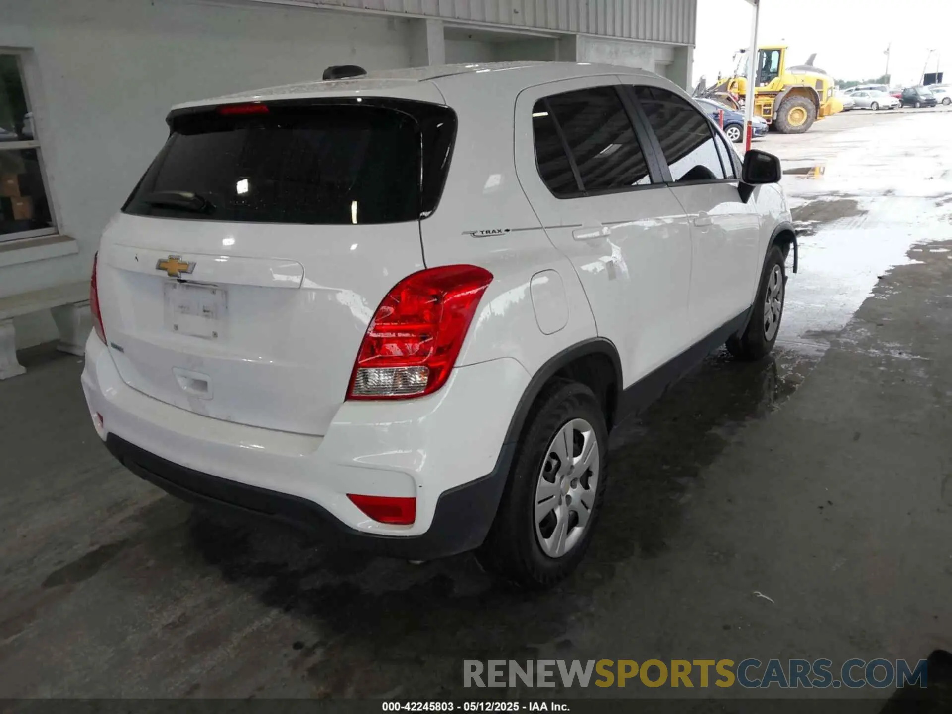 4 fotografías del automóvil dañado 3GNCJKSB6KL124131 CHEVROLET TRAX 2019