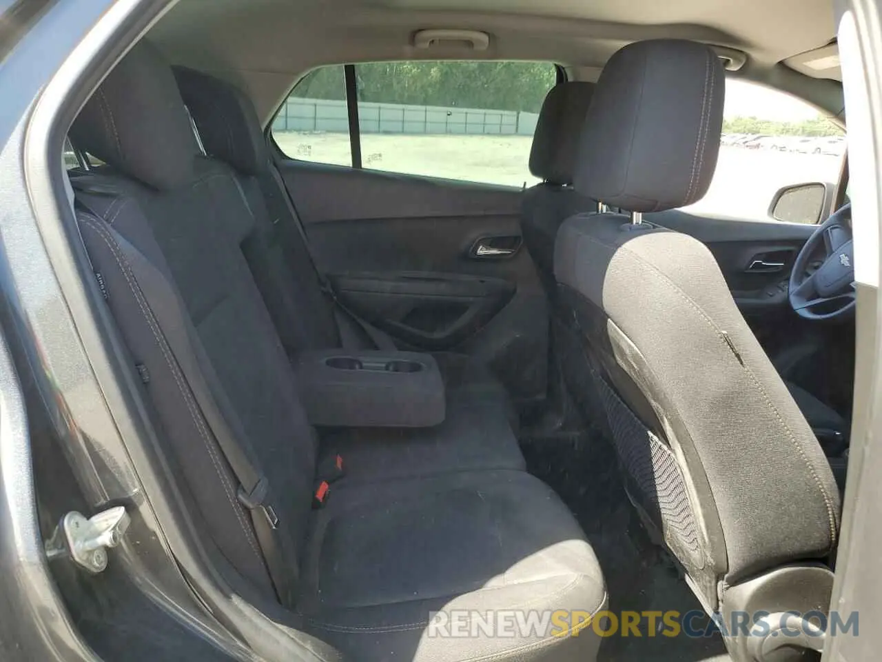 11 fotografías del automóvil dañado 3GNCJKSB6KL149580 CHEVROLET TRAX 2019