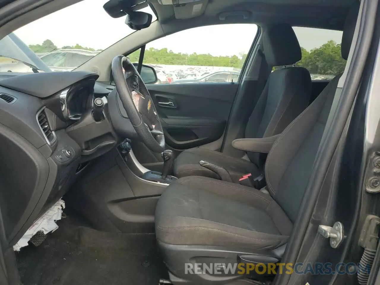 7 fotografías del automóvil dañado 3GNCJKSB6KL214511 CHEVROLET TRAX 2019