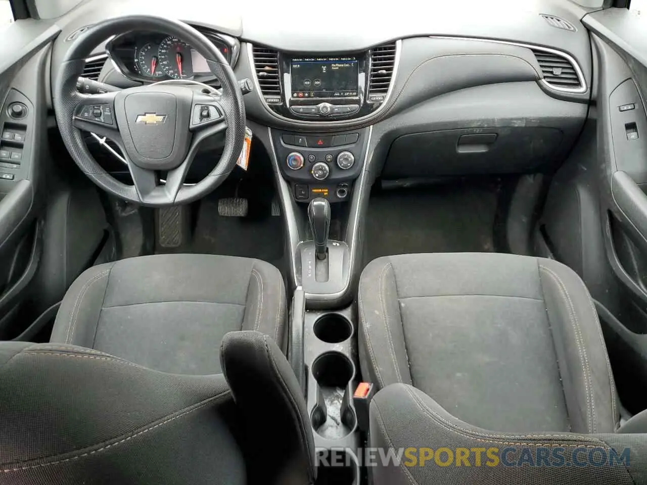 8 fotografías del automóvil dañado 3GNCJKSB7KL208944 CHEVROLET TRAX 2019