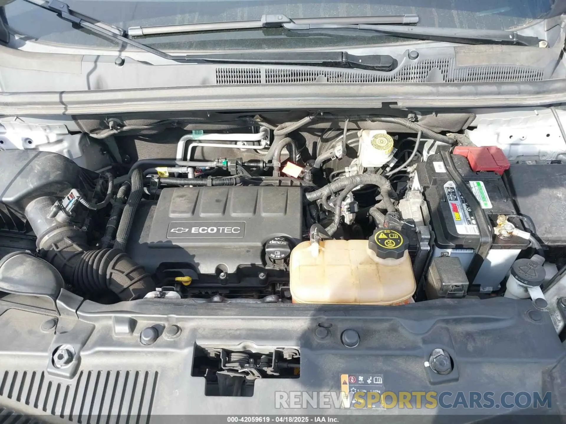 10 fotografías del automóvil dañado 3GNCJKSB8KL356021 CHEVROLET TRAX 2019