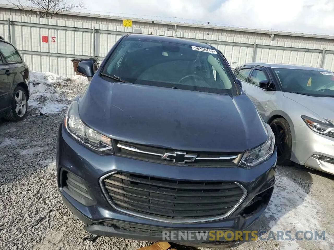 5 fotografías del automóvil dañado 3GNCJKSB9KL270037 CHEVROLET TRAX 2019